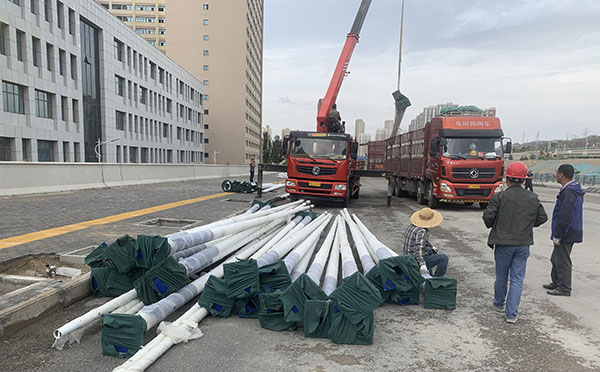 农村拉孜太阳能路灯安装全解析：庭院拉孜太阳能路灯施工指南