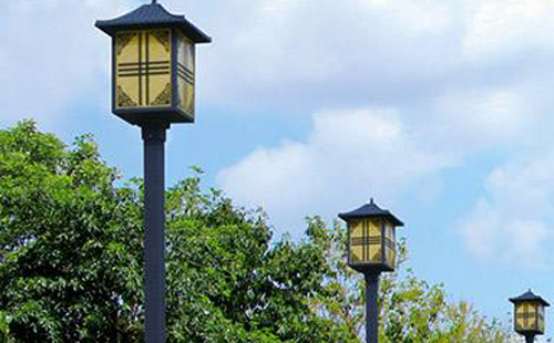 拉孜庭院灯安装间距与布灯设计全解析